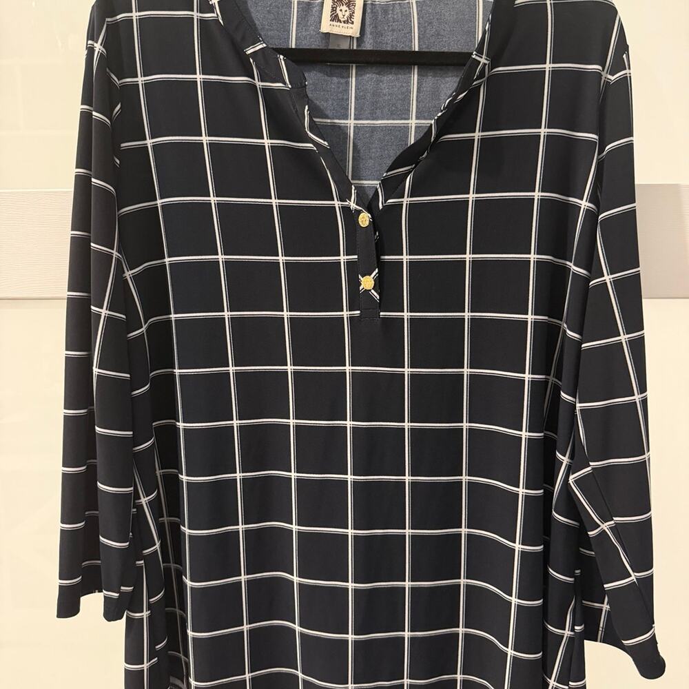 Anne Klein Women’s XL Black White Windowpane Plaid Blouse Gold Button Top